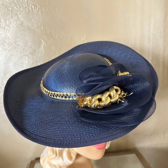 ENTRANCING 1970S\' NAVY STRAW WIDE BRIM HAT WITH SEQUINS, CRIN & SHINY GOLD TRIM main image 5